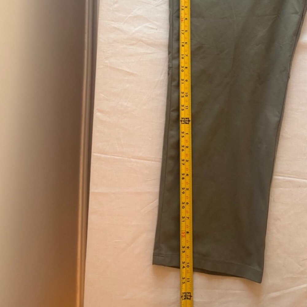 Lululemon ABC Classic Fit Pants Men's size 36 - Picture 11 of 15